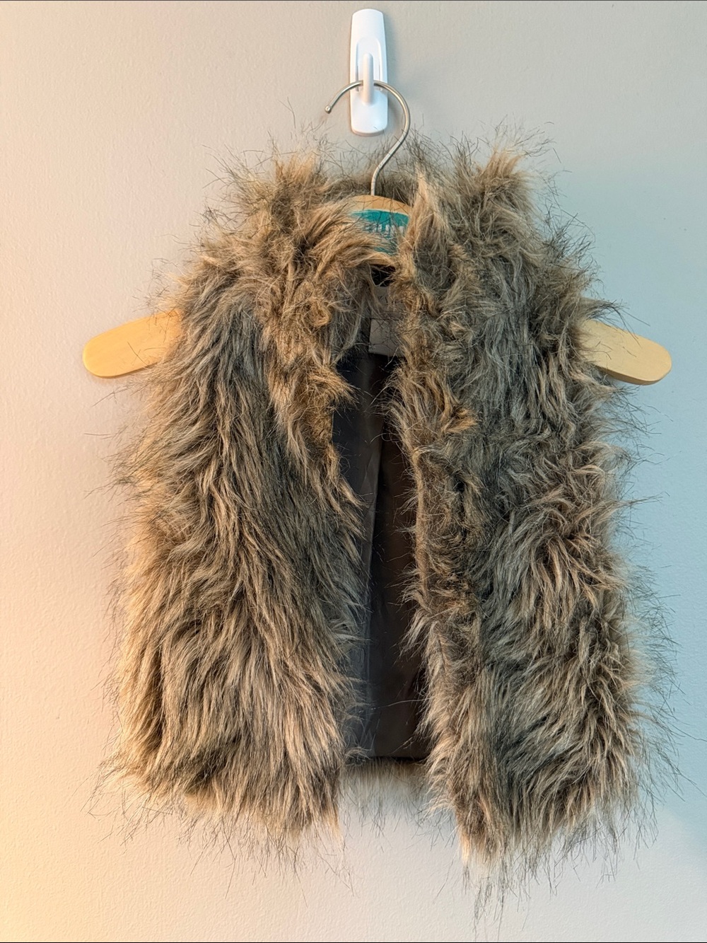 Kids Faux Fur Vest - Taupe size 2T